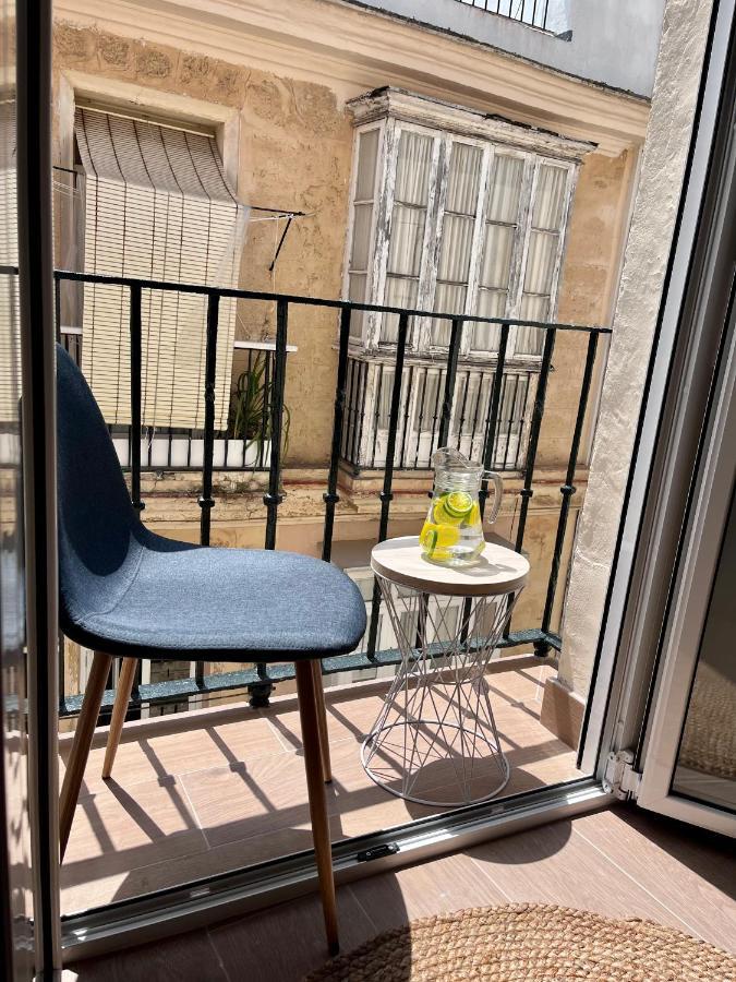 Gatu Premium Villa Flamenca , Preferente Mayores De 25 Anos Y Familias Cádiz Eksteriør billede