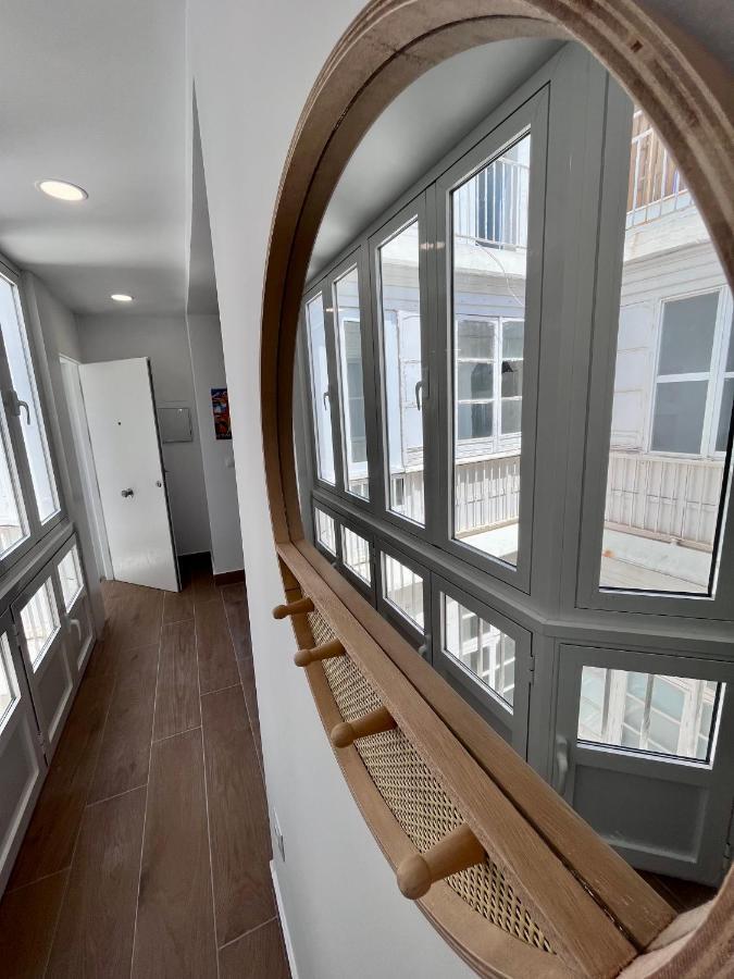 Gatu Premium Villa Flamenca , Preferente Mayores De 25 Anos Y Familias Cádiz Eksteriør billede