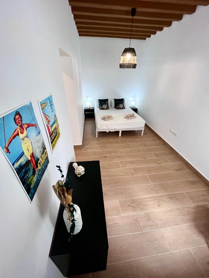 Gatu Premium Villa Flamenca , Preferente Mayores De 25 Anos Y Familias Cádiz Eksteriør billede