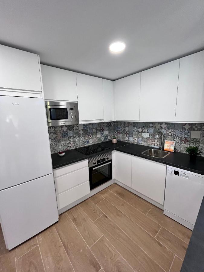 Gatu Premium Villa Flamenca , Preferente Mayores De 25 Anos Y Familias Cádiz Eksteriør billede